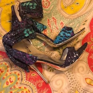 Peacock heels